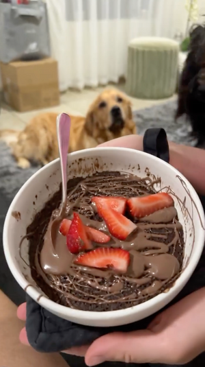 Vertical video thumbnail